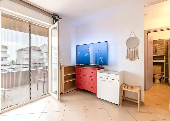 Le Roi Théodore - Climatisé à 200 M De La Apartamento